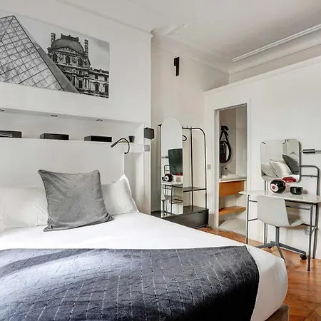 Elegant - 4br -10p- Madeleine Appartamento
