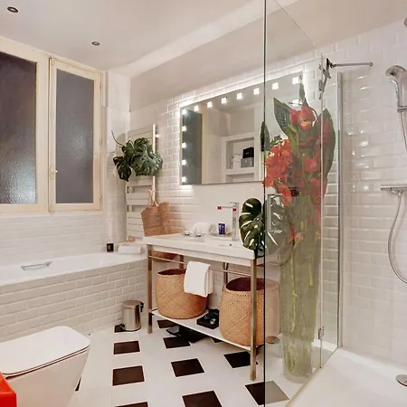 Elegant - 4br -10p- Madeleine Appartamento